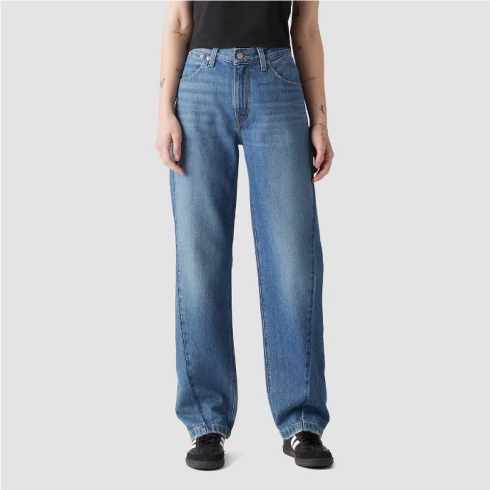 Levi's Women's Mid-Rise 94's Baggy Straight Leg Jeans - It's Gonna Be May - Picture 3 of 9